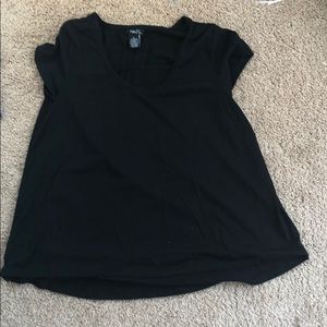 A black rue 21 top